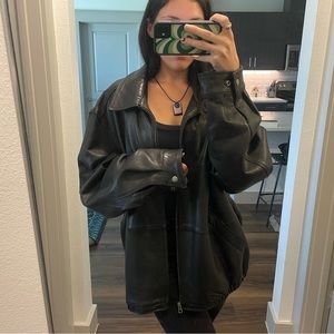 OVERSIZED VINTAGE 100% Leather coat